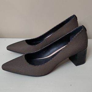 Calvin Klein cream and black 2.5" heels size 7.5